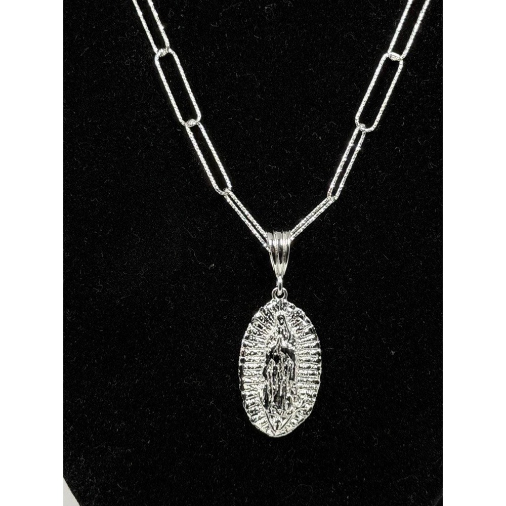 Virgin Mary Guadalupe Pendant Necklace Silver Tone Paperclip Chain 21 In - Picture 2 of 6